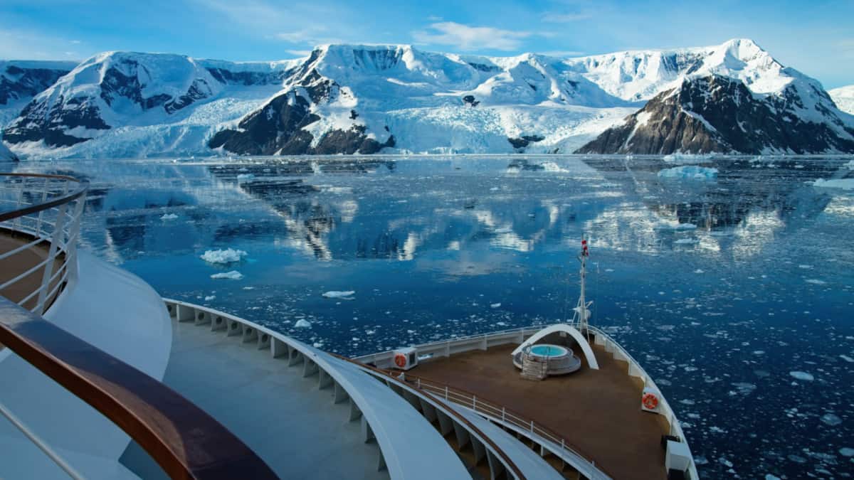 Antarctica cruise lines approve new safety procedures