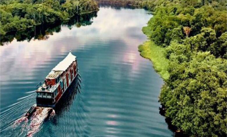 Hotel luxury boat amazon river expeditions aqua peru aria riverboat puig jordi cruises design floating cruise deck blog legendary luxurious