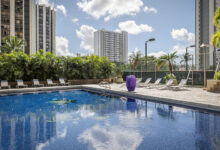 Ewa waikiki aquaaston rooftop