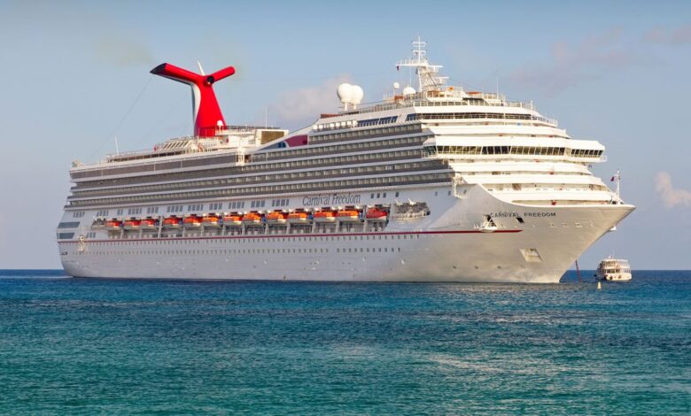 Carnival enables pax to book shore excursions via web site