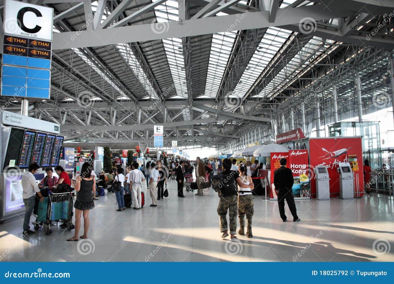 Bangkok s new airport easy on the eyes hard on the feet