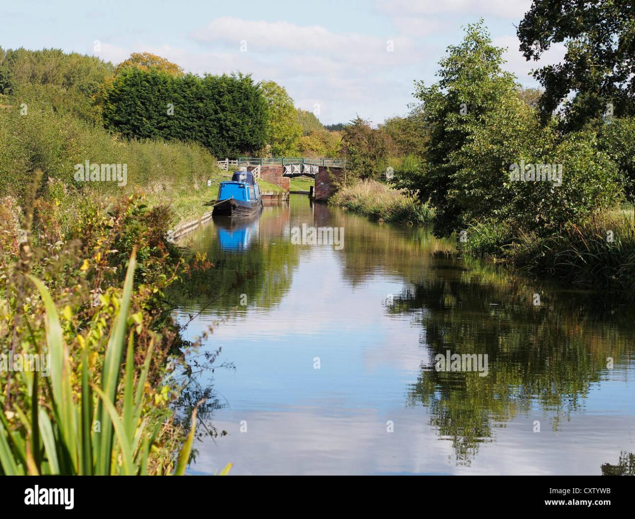 Canal barging attracting more families