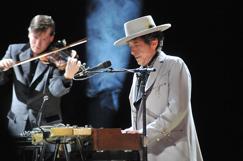 Bob dylan buddy guy set 38th montreal jazz festival