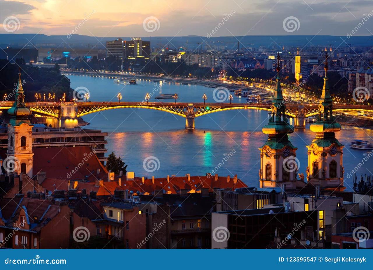 Budapest illumination cruises a no go for river cruise lines