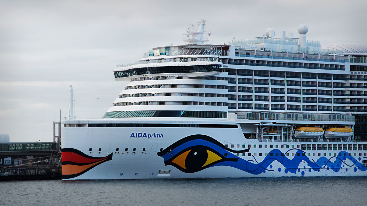 Carnival improves add on flight program
