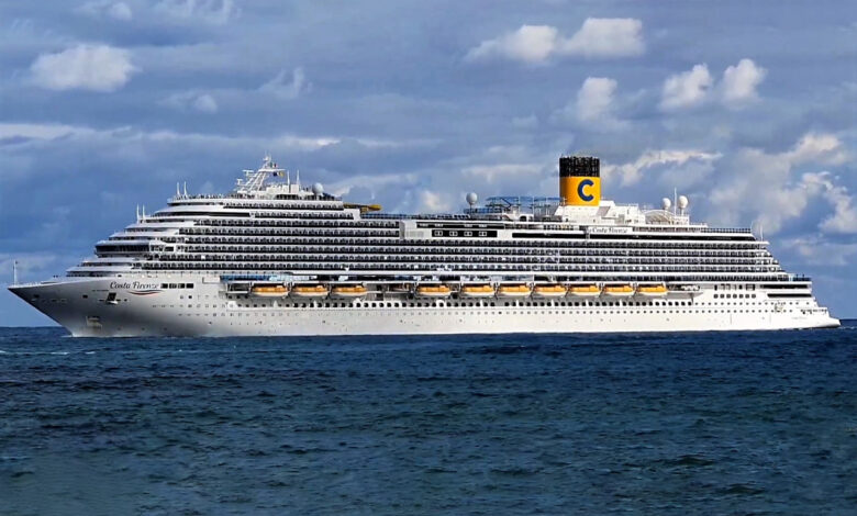 Carnival takes possession firenze