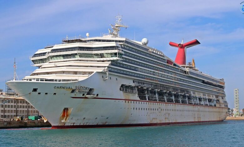 Carnival ship to feature rainbow hues