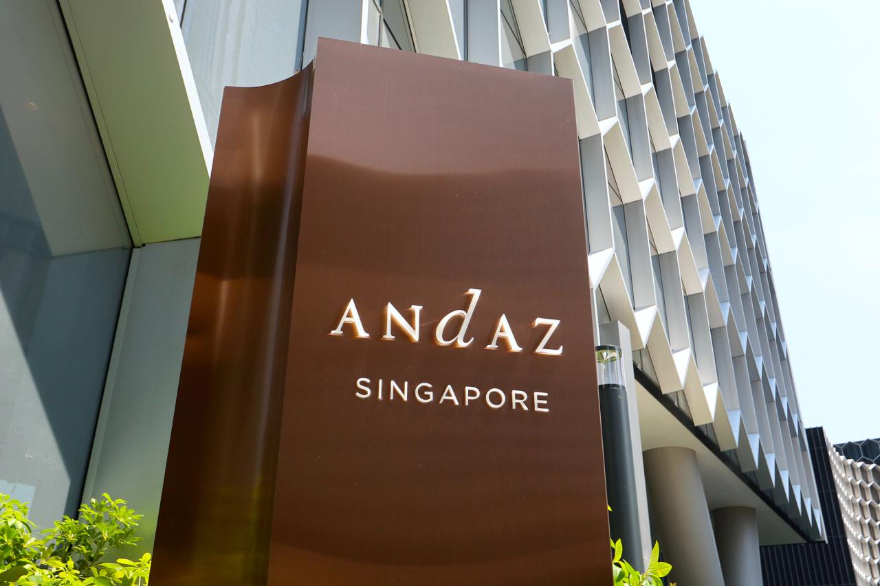 Andaz rings in five years with labor day party