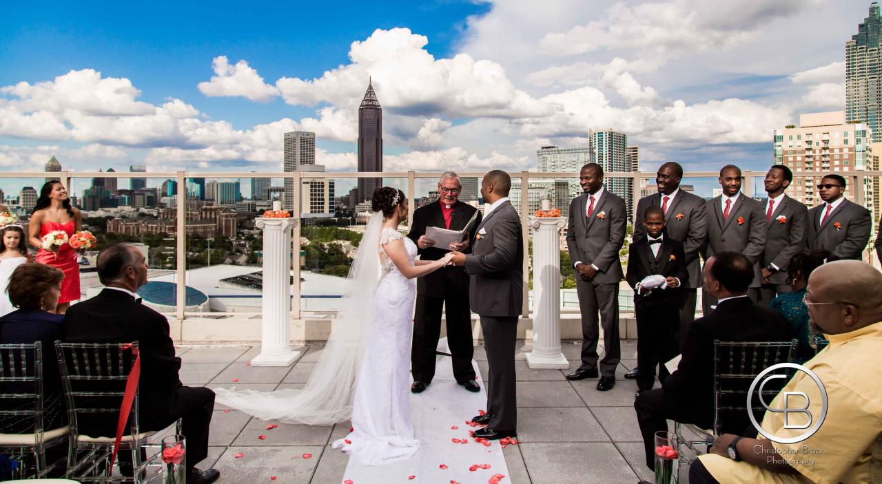 Atlanta airport hotel extends nuptials bookings window