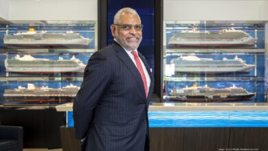 Arnold donald to depart carnival corp board