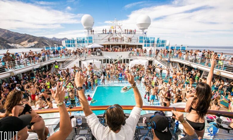 Groove cruises wildest bachelor pontoon