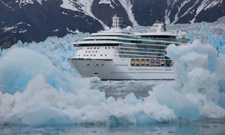 Alaska s glacier bay awards 10 year deals to cruise lines