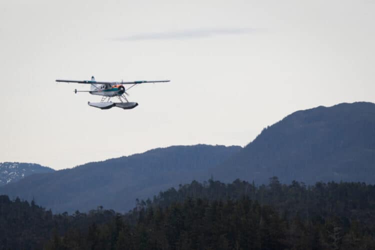 Alaska crash plane collision mid air fisherman passengers retired saved ntsb dhc ap havilland float ketchikan near may transportation safety