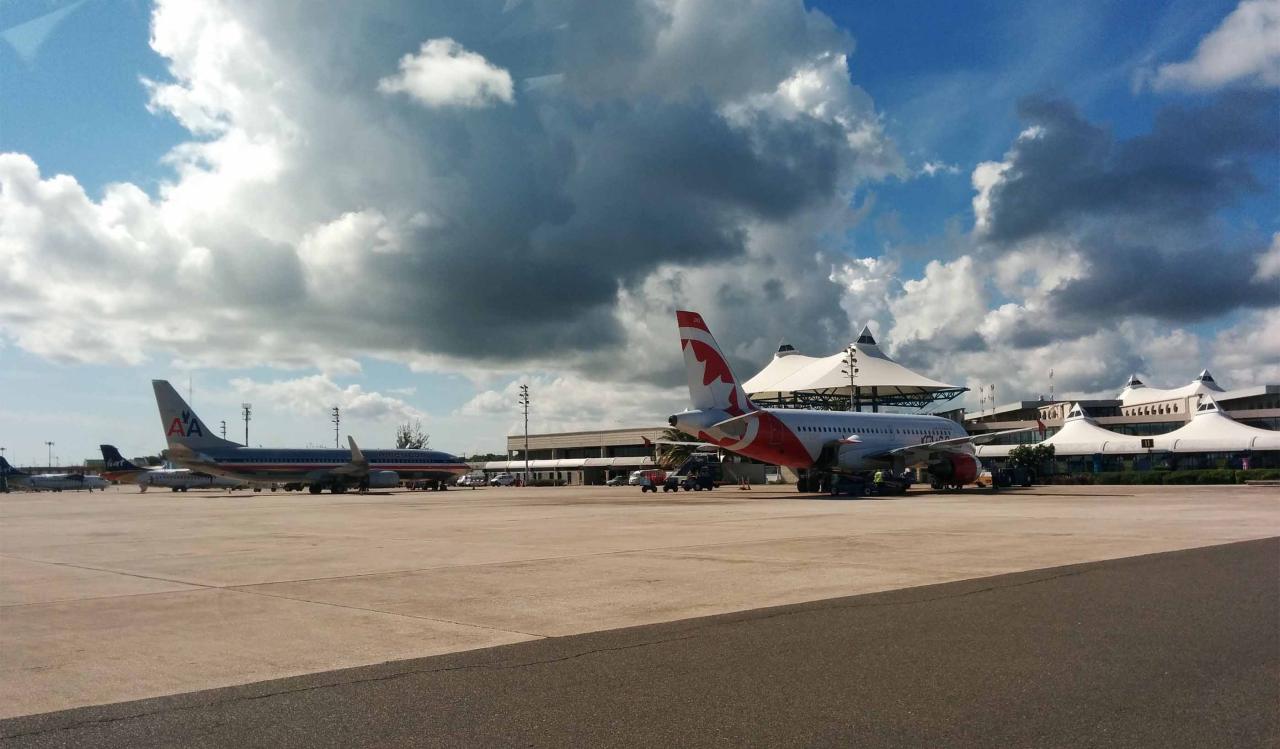 Barbados airport reopens to commercial traffic