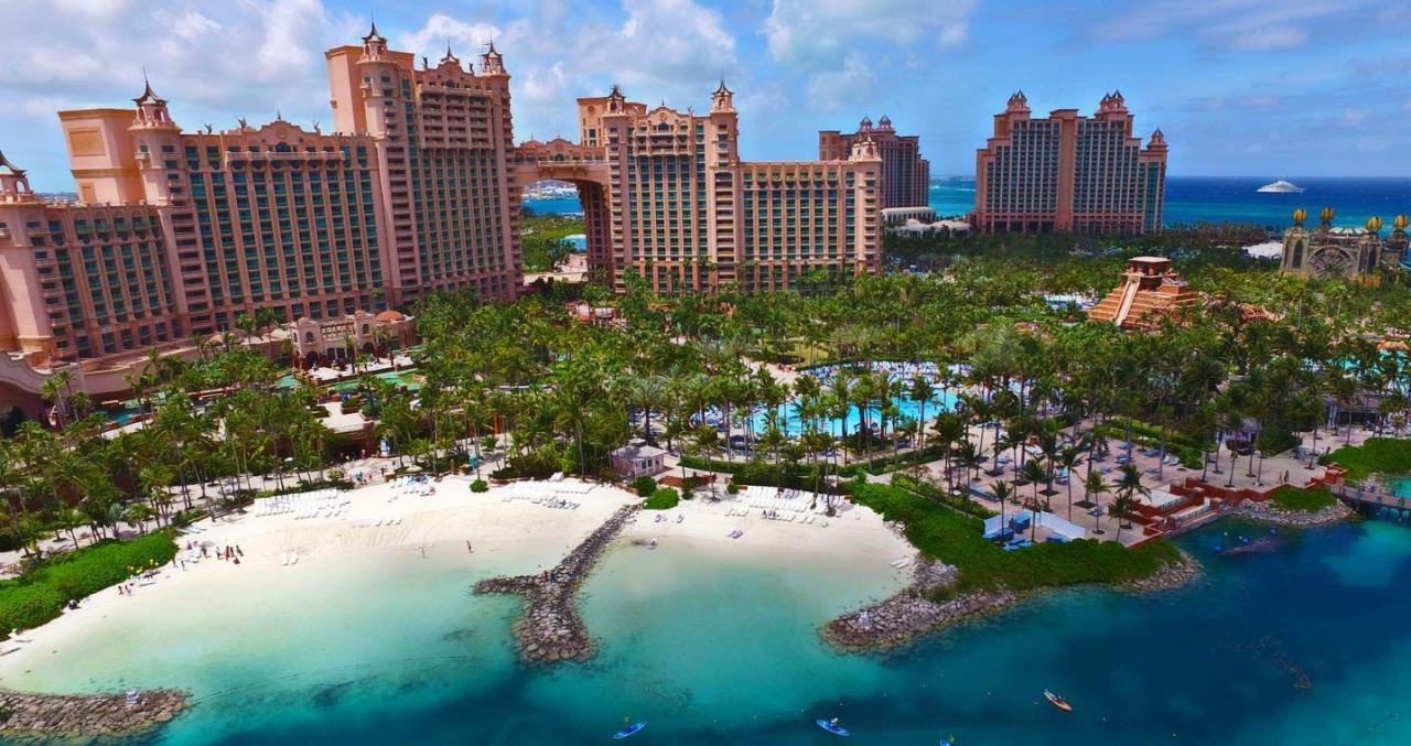 Atlantis baha mar set reopening dates