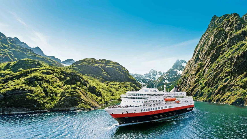 Agents can book hurtigruten online