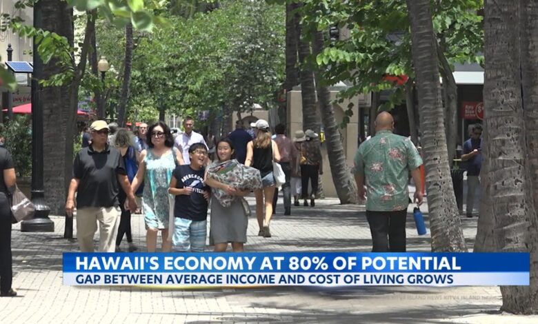 Bank of hawaii economist lowers forecast for visitor arrivals