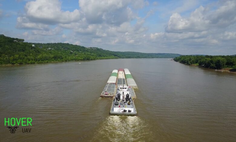 A first hand look at barging horse country on the ohio river