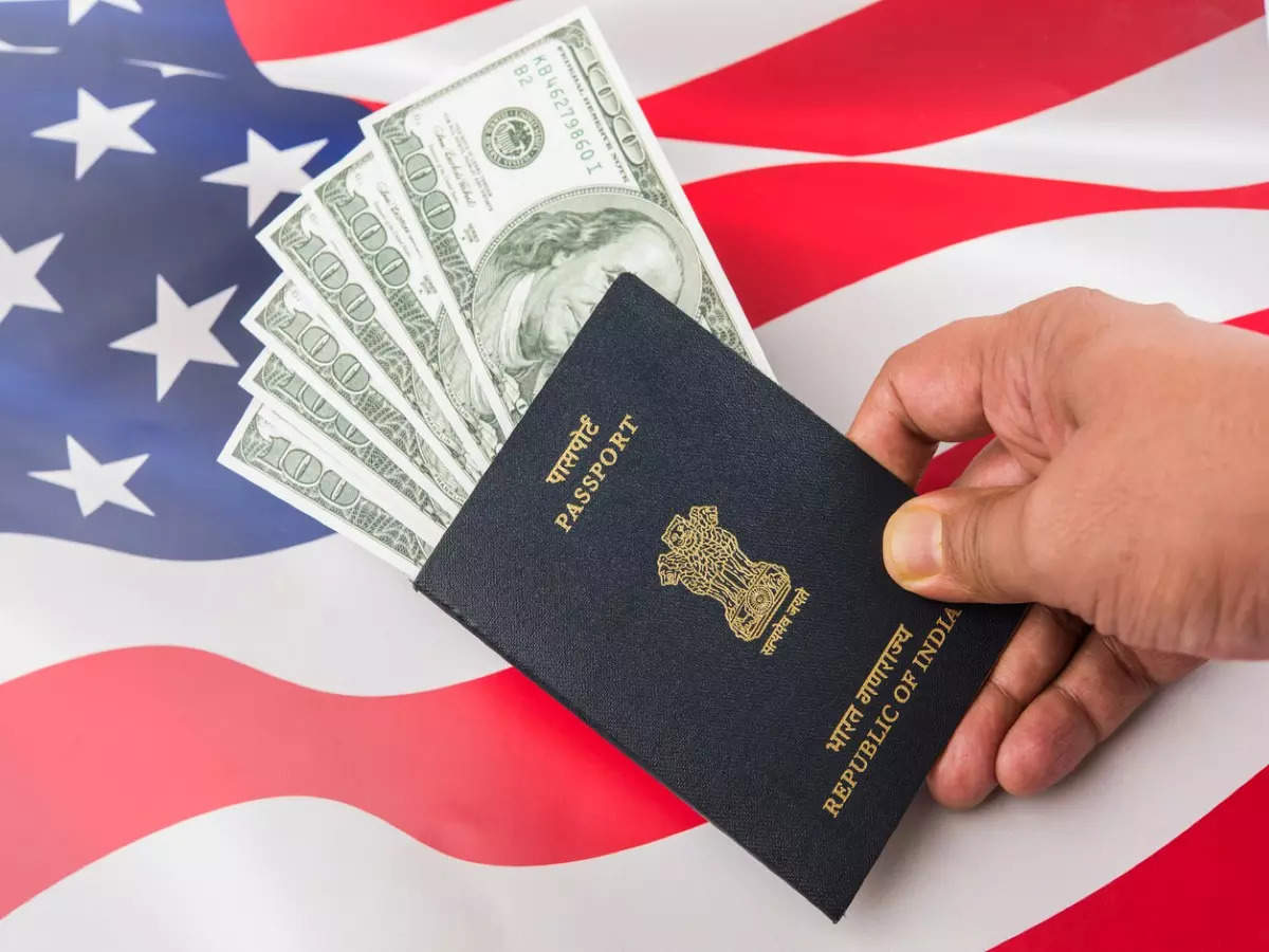 Returning resident visas ban intended intention visa