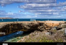 Arubas natural bridge succumbs to the pounding surf