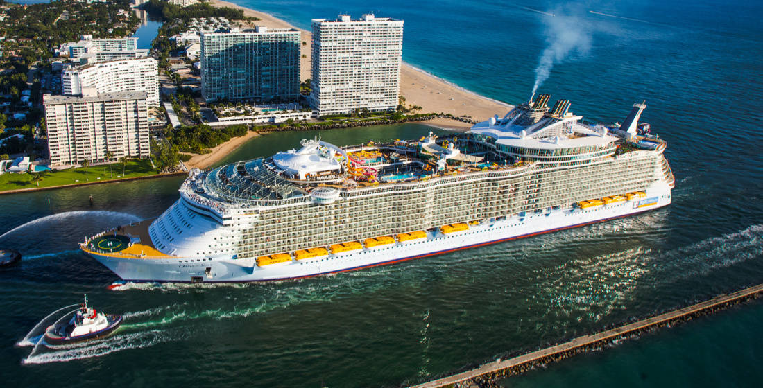 Oasis seas caribbean ship