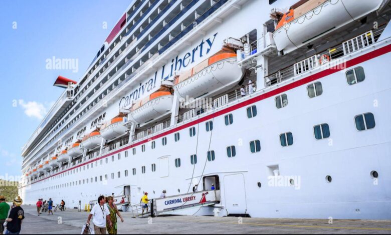 Carnival liberty cruise ends in st thomas