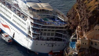 Captain crew under investigation over sea diamond accident