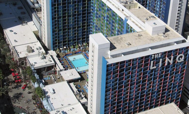 Caesars envisions a sharing mood for linq hotel