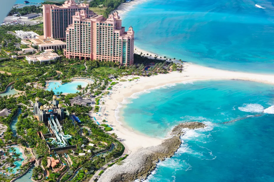 Atlantis evolves with bahamian experiences