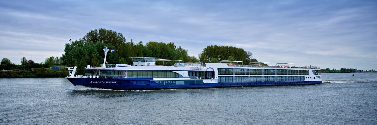 Avalon waterways asks agents to help fill ships