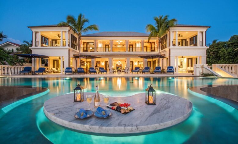 Caribbean villa combines homey high end