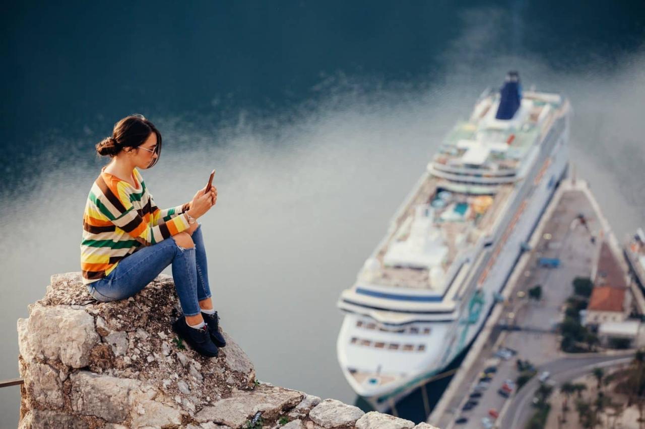 American cruise lines upgrades wifi