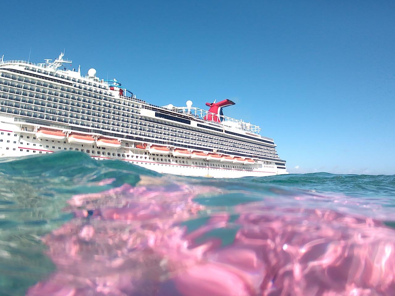 Carnival finalizes grand bahama cruise destination
