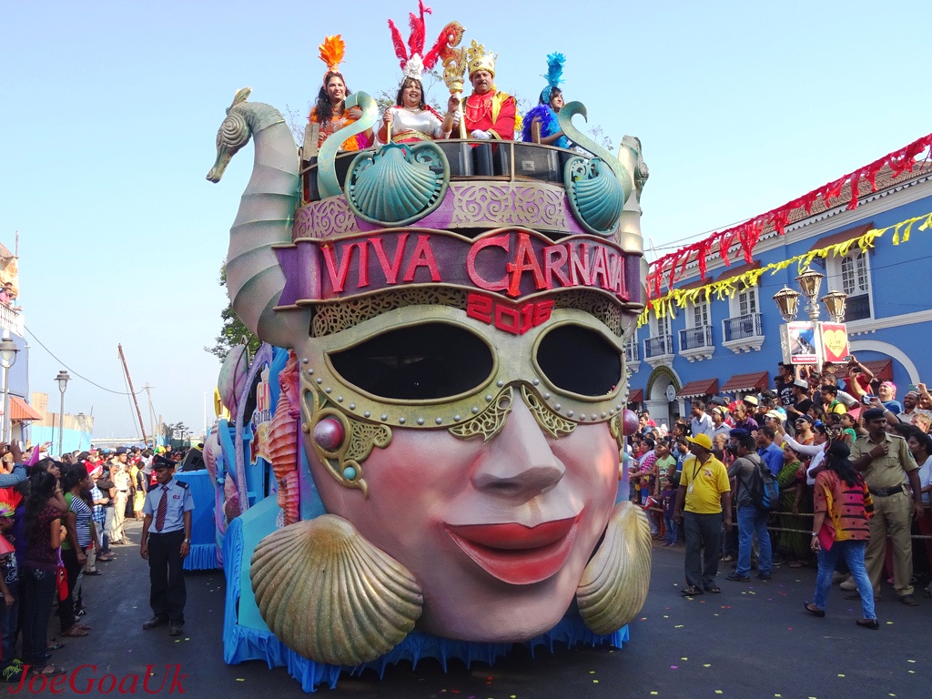 Carnival pushes back china debut