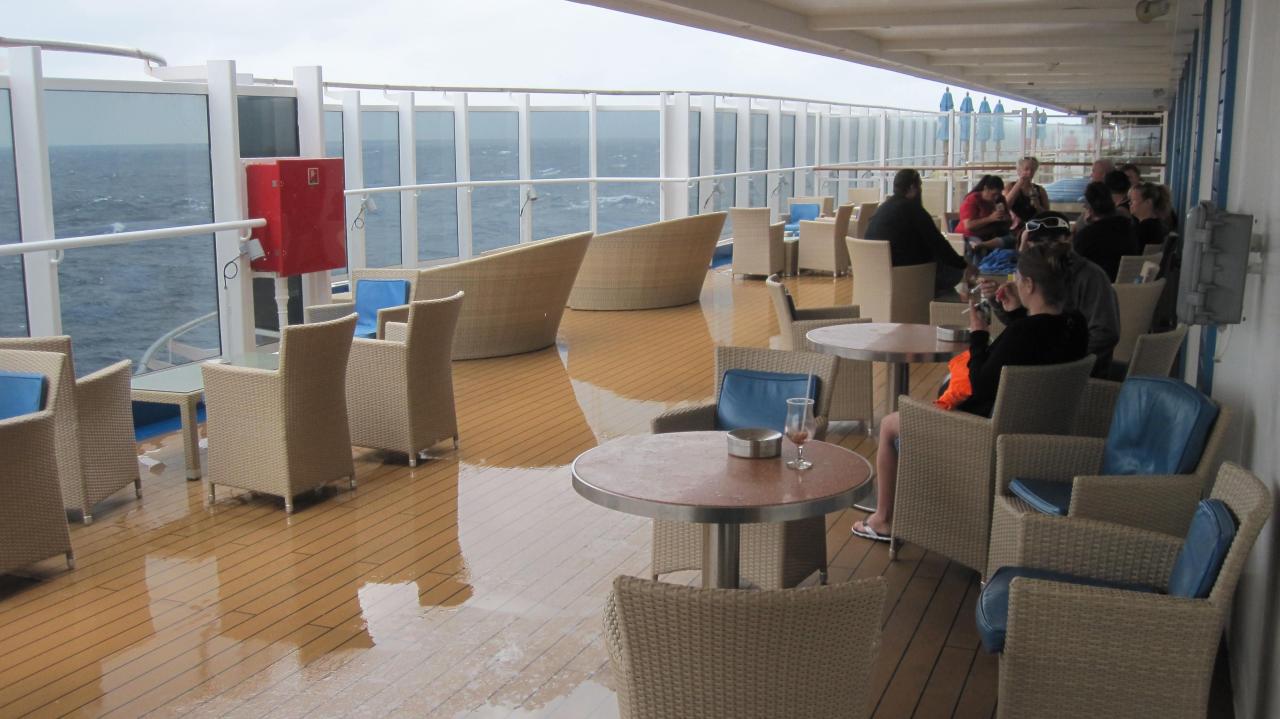 Cruise ship smoke panic carnival aboard causes among