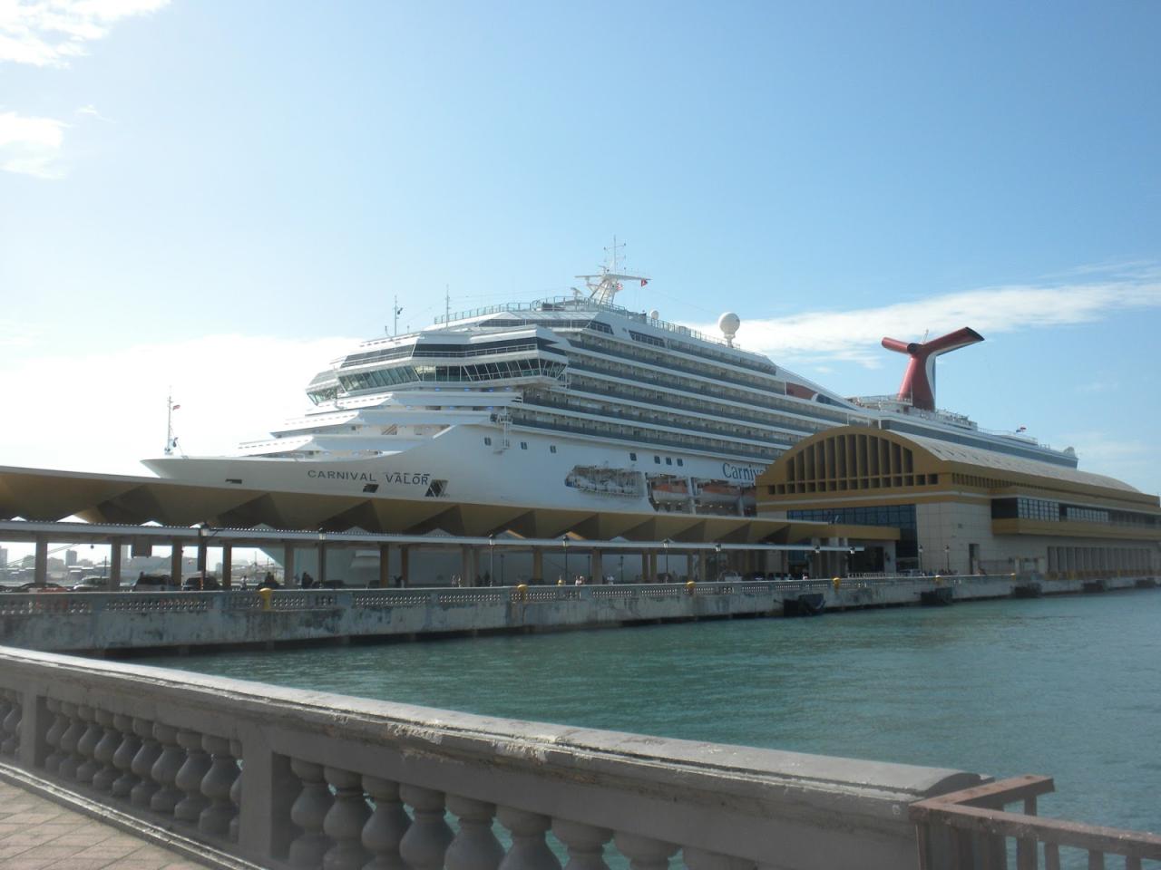 Carnival swaps ships in san juan