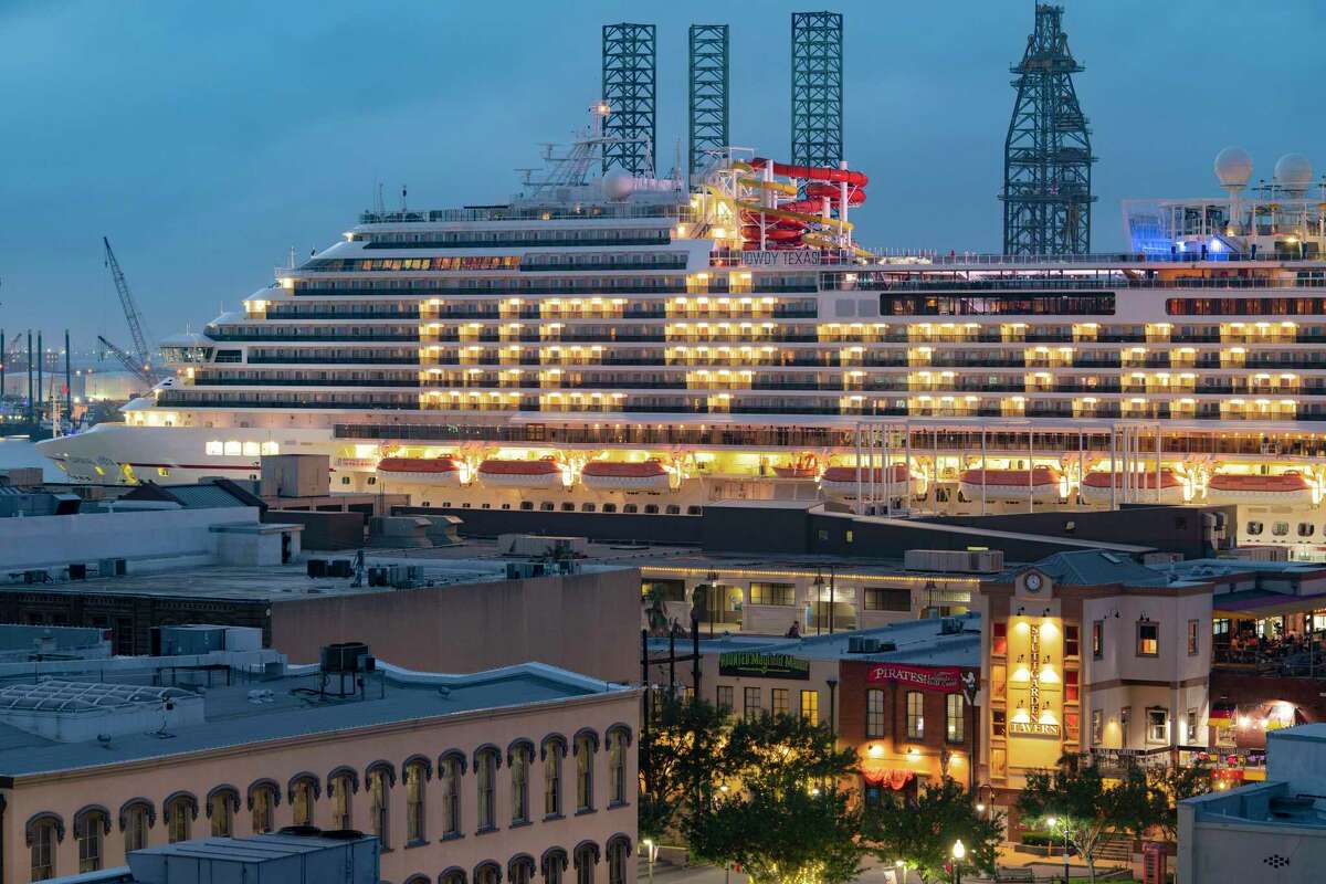 Carnival to base four ships in galveston